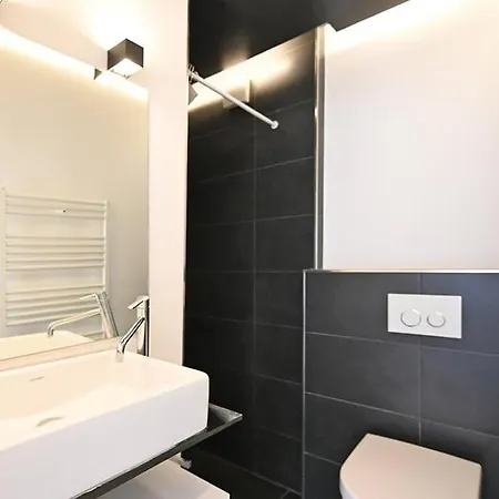 Limpersberg - Amazing And Cozy Flat